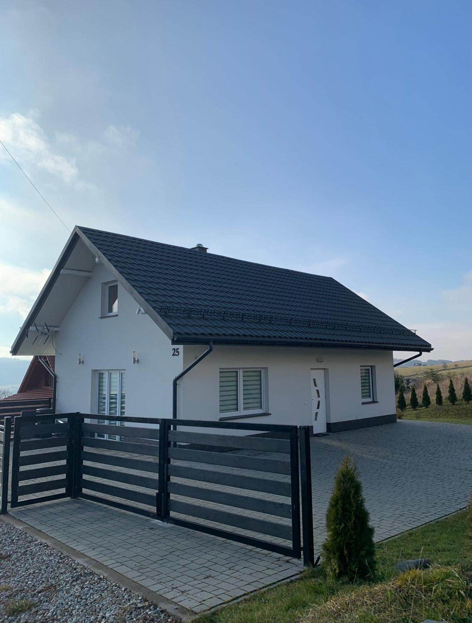 Aura Home Grywald Exterior photo